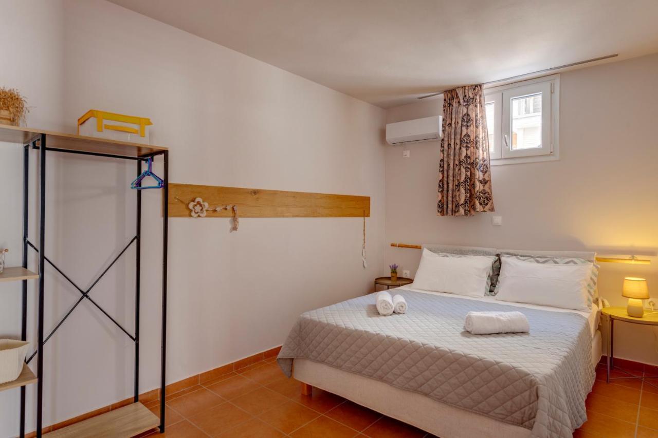 Fabbrica Bnb Vári Dış mekan fotoğraf